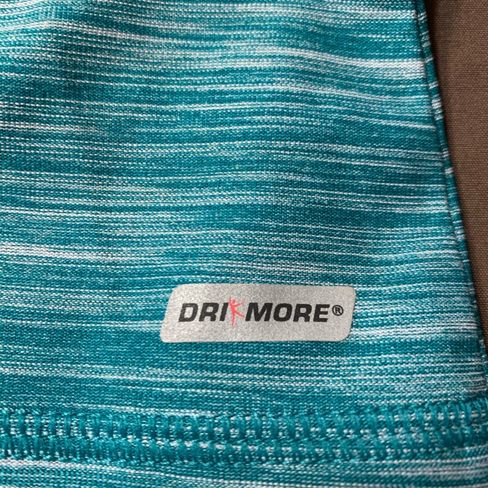 Woman’s Teal Razorback Tank - Picture 4 of 5